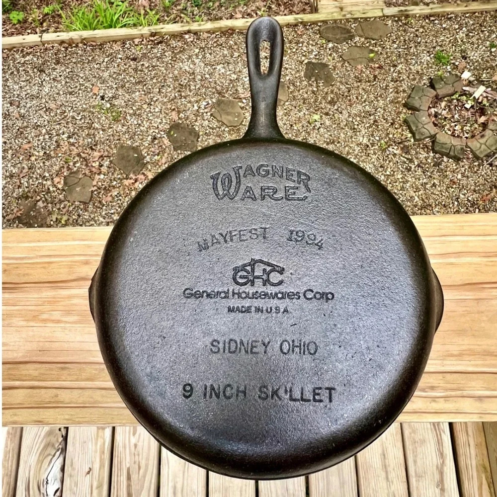 Vintage Wagner Ware GHC 9